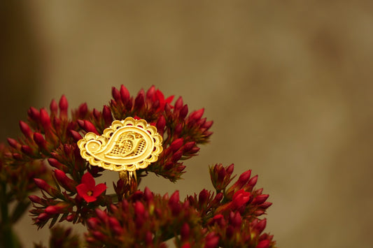 How to find antique brooch repair in Golden